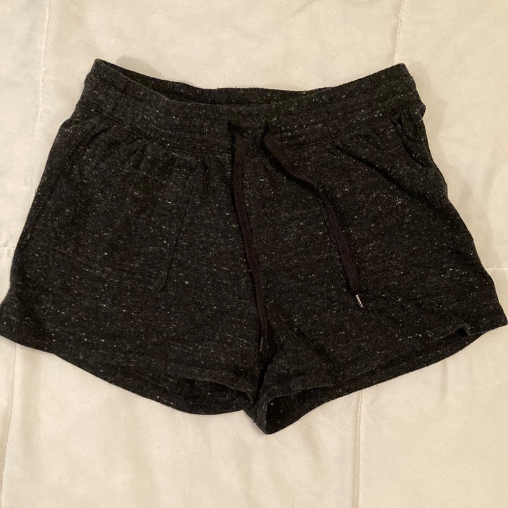 Dark Grey/black pocketed athletic shorts
